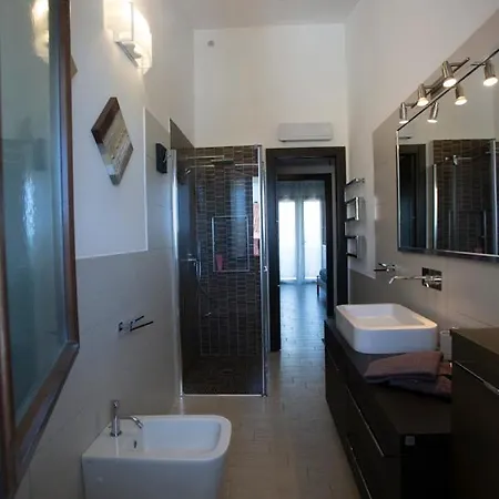 Apartament Civico99 *